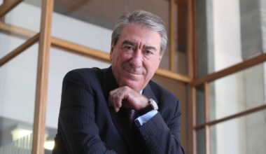 L’ex top manager Fiat Garuzzo: «Dopo la vendita di Iveco, Torino produrrà lavoro solo per baristi e camerieri. Diamo un posto nei Cda ai sindacati»