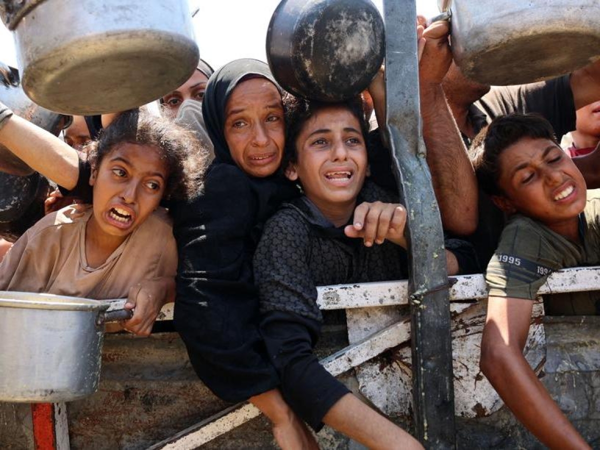 Israele - Hamas, la guerra a Gaza in diretta | Netanyahu: «Choccato per il video dell'ostaggio». Katz: «Rafforzeremo la sovranità sul Monte del Tempio»