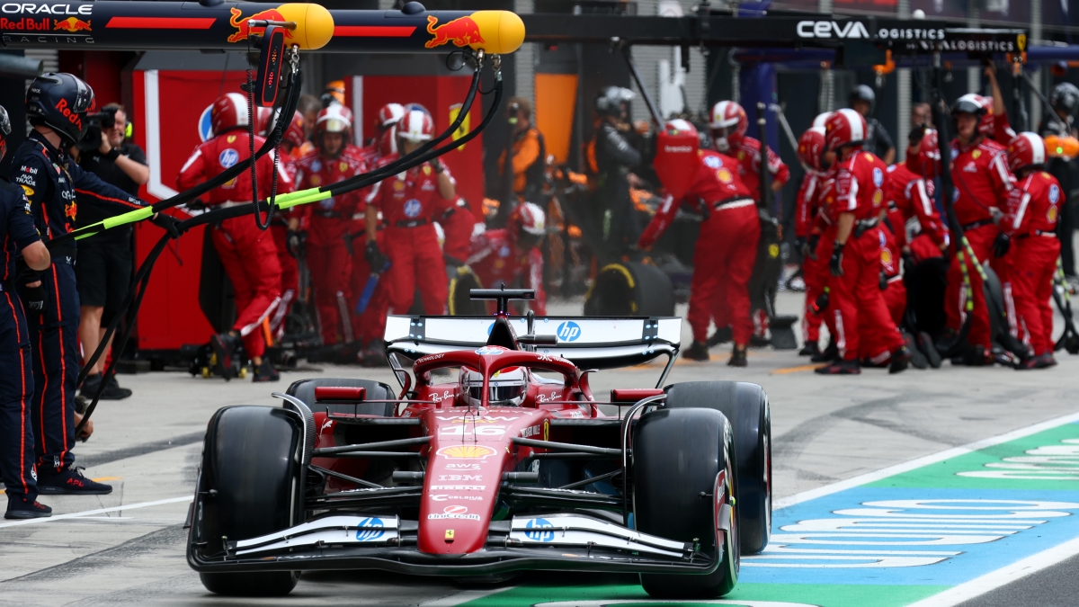 Leclerc, il retroscena sul misterioso guasto al Gp di Ungheria. La Ferrari potrebbe aver rallentato per evitare una squalifica
