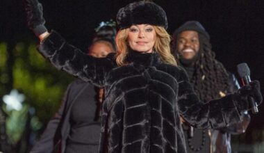 Shania Twain compie 60 anni: ha cresciuto i suoi fratelli dopo la perdita dei genitori, il successo mondiale con l'album «Come on Over», cosa fa oggi, 7 segreti