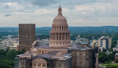 Texas, la fuga dei democratici dal Parlamento, l'ordine di arresto, l'intervento di Schwarzenegger