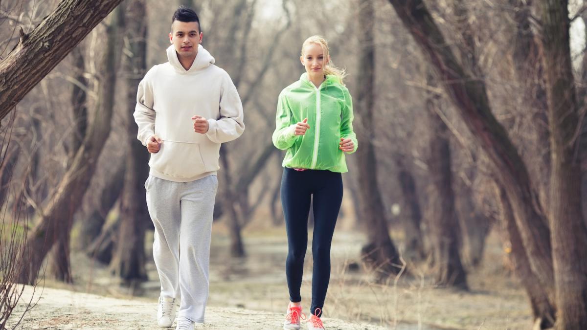 Come camminare per aumentare l'aspettativa di vita secondo la scienza