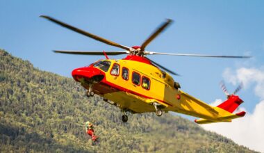 Escursionista precipita dalla ferrata e muore davanti alla moglie e ai tre figli in Trentino