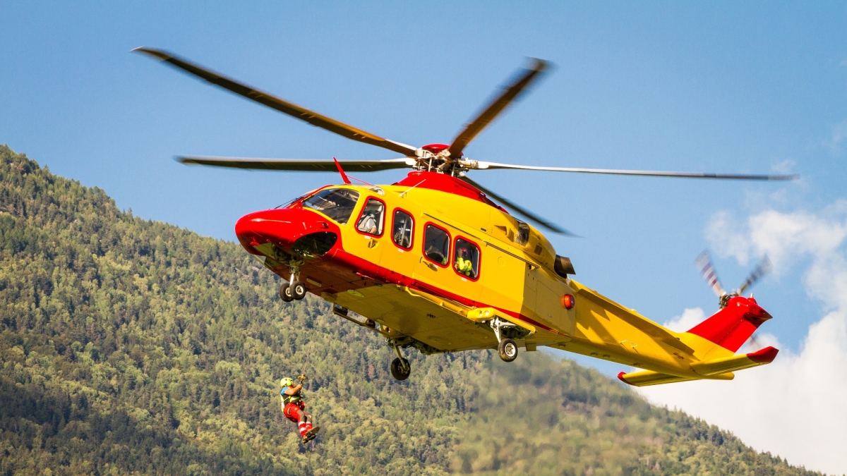 Escursionista precipita dalla ferrata e muore davanti alla moglie e ai tre figli in Trentino