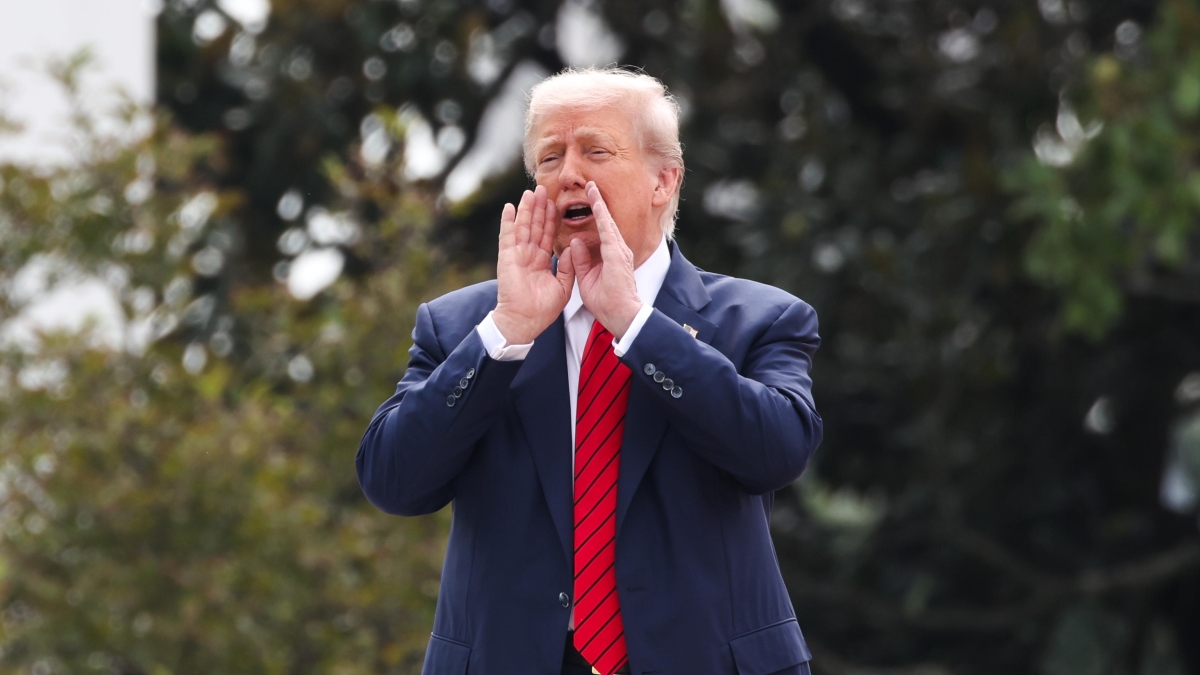 Farmaci, la minaccia di dazi fino al 250%: perché Trump continua ad accanirsi sul settore?