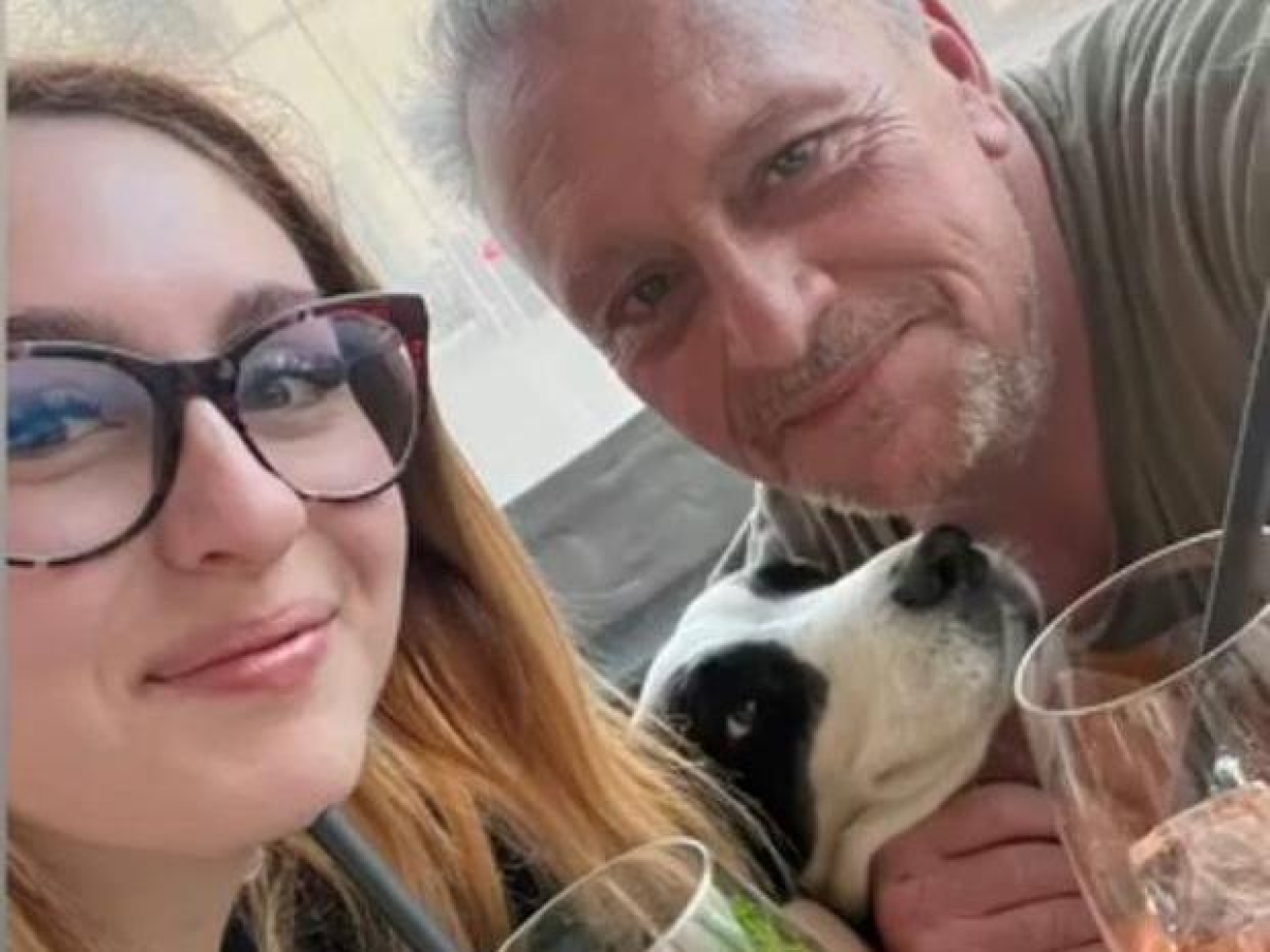 Il papà di Giulia Santoni, morta in ambulanza nell'incidente sull'A1: «Stava facendo quello che amava. L'autista del tir? Non ce l'ho con lui»
