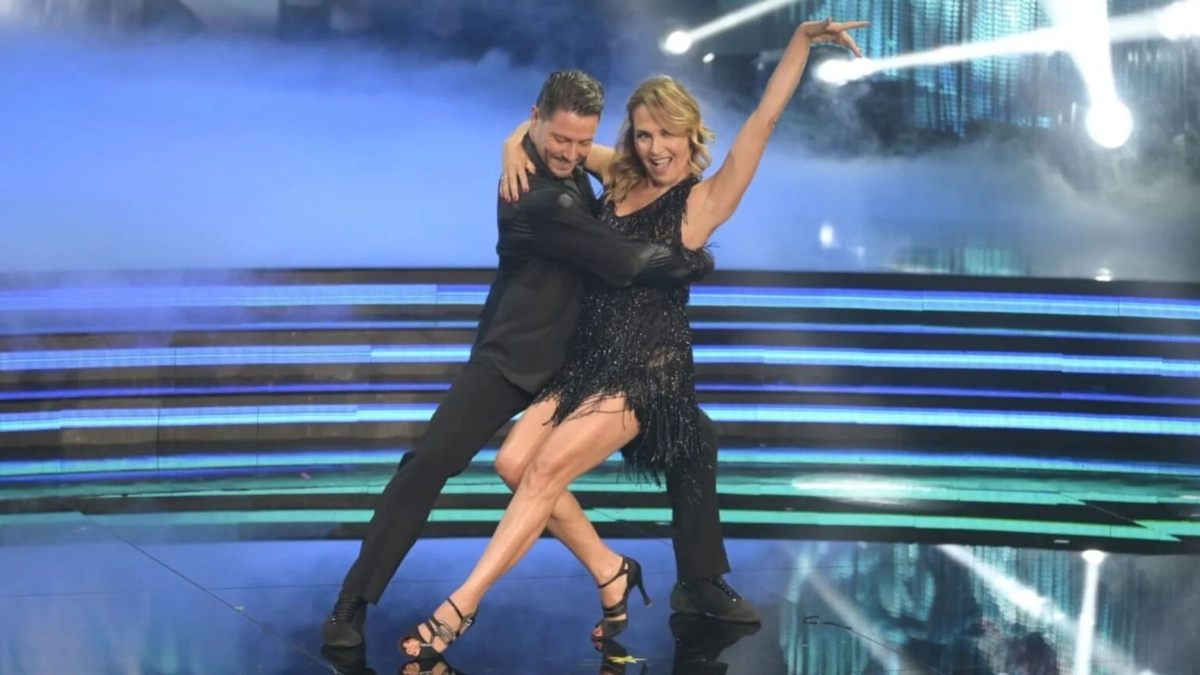 Ballando con le stelle, Barbara D'Urso parteciperà al programma di Milly Carlucci: «Ha detto sì»