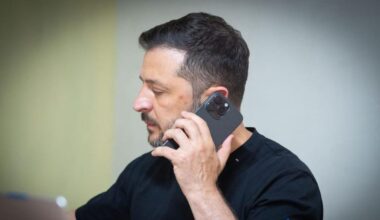 Zelensky ora teme un accordo-capestro e gli scossoni interni dei nazionalisti di Azov