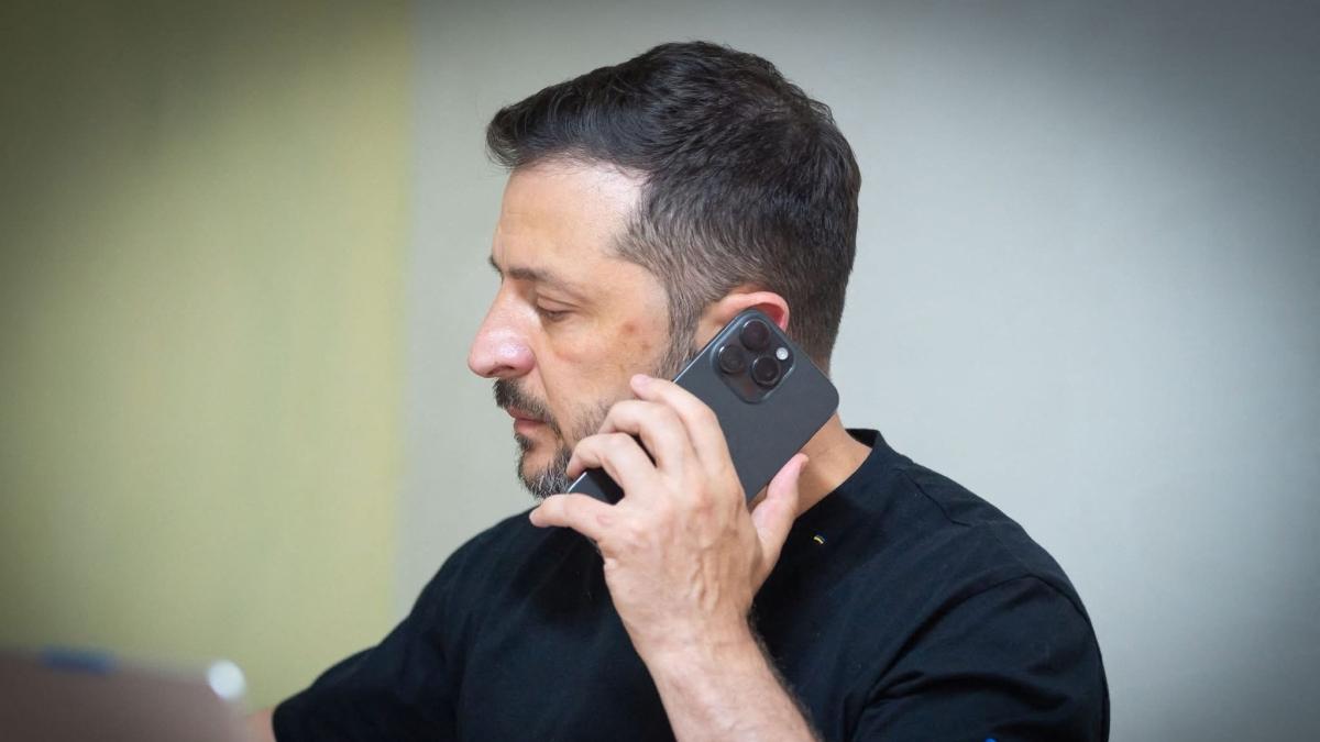 Zelensky ora teme un accordo-capestro e gli scossoni interni dei nazionalisti di Azov