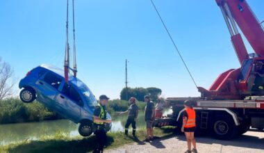 Jesolo, un'auto con a bordo una famiglia cade nel fiume Sile: grave un bambino di cinque anni