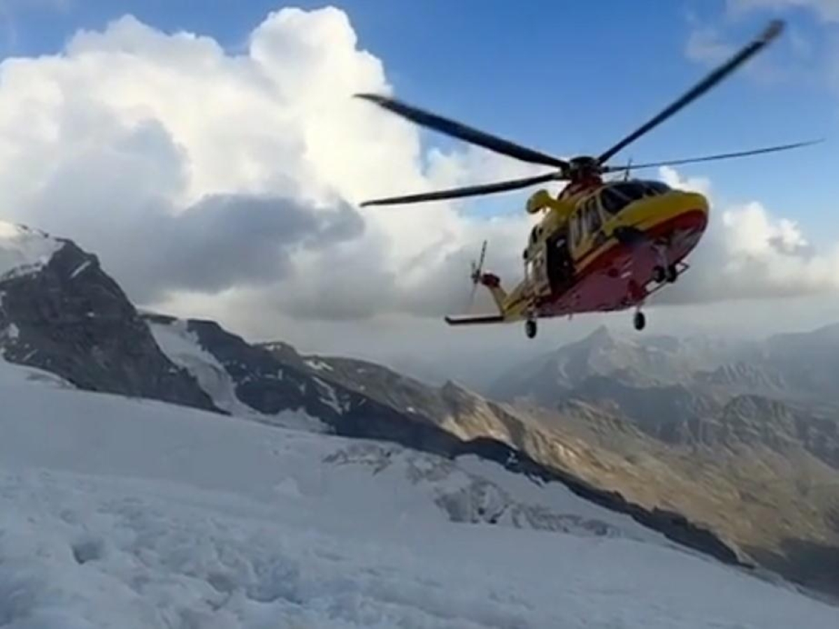 Monte Bianco, l'alpinista bergamasco Fabio Medici muore travolto da un seracco