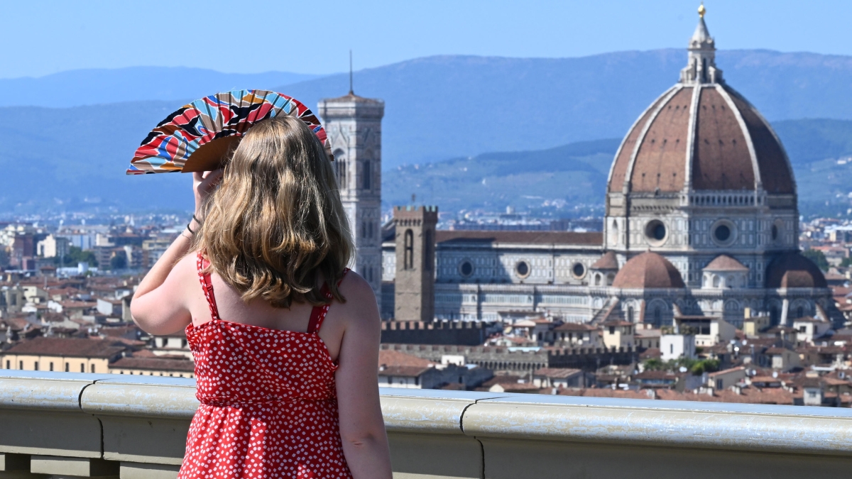 Allerta caldo Firenze, prosegue l'ondata di calore: codice rosso fino a mercoledì 13 agosto