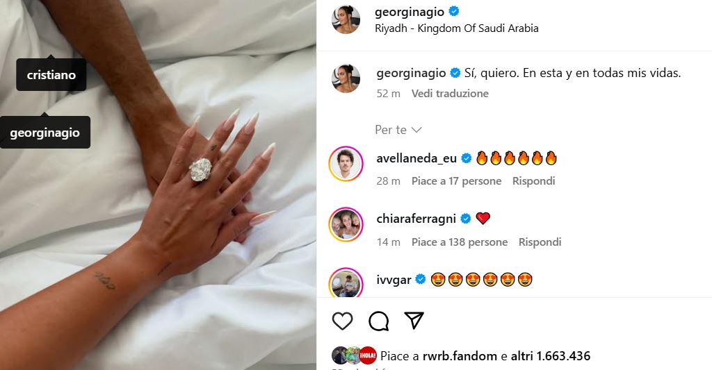 Crsitiano Ronaldo e Georgina Rodríguez sposi: la foto del mega diamante e il «Sì» di lei sui social. Impazziti dopo l'annuncio