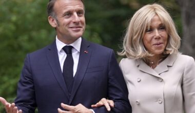 Macron e gli investigatori privati contro l'influencer che disse: «Brigitte è un uomo». «Fa parte di una rete estremista, è pericolosa»