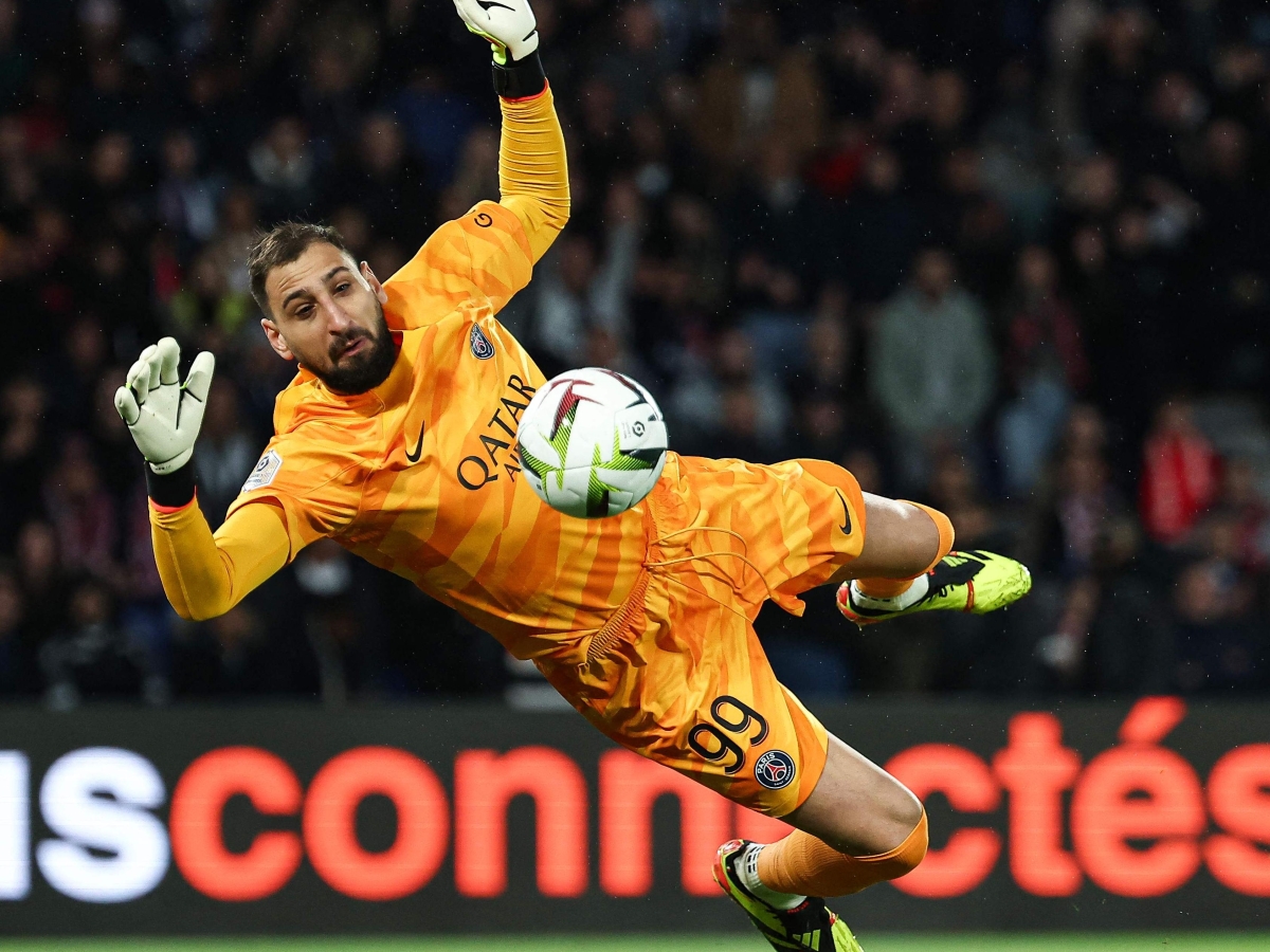 Donnarumma, dove può andare dopo la rottura con il Psg. Chelsea e Manchester United, l'ipotesi di un anno in panchina