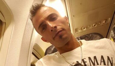 Scappa in moto dall'alt dei carabinieri a Forte dei Marmi e muore nello schianto contro un palo: «Aveva la revisione scaduta»