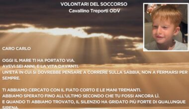 Bimbo annegato a Cavallino, la lettera dei soccorritori: «Ti abbiamo cercato con il fiato corto. Il dolore della tua mamma è anche un po' nostro»