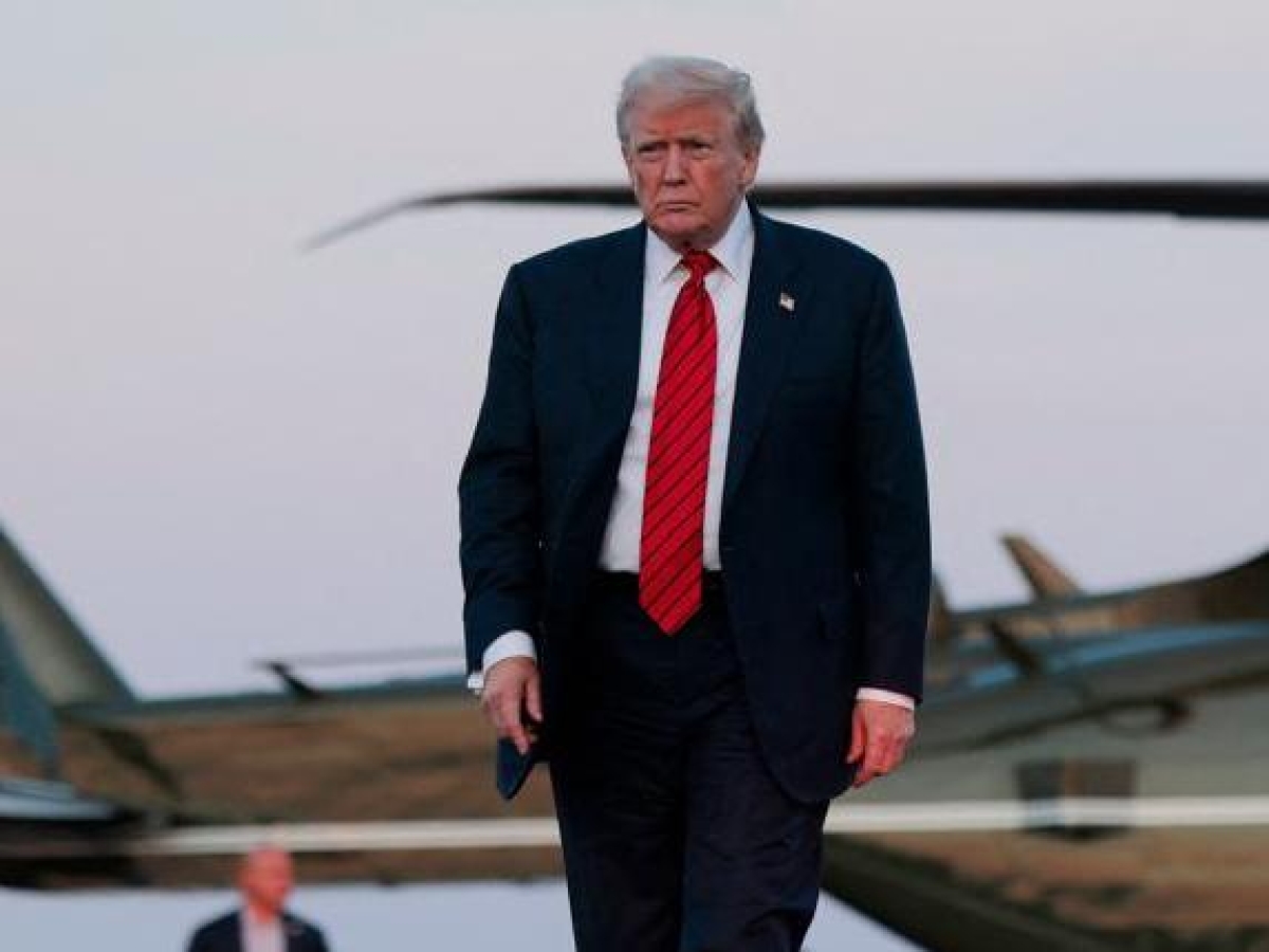 La strategia di Trump: ostentare sicurezza, blandire gli alleati e far valere la sua «arte» di negoziatore