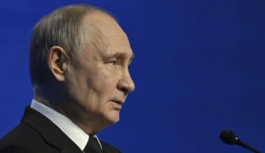Ecco cosa cerca Putin oggi nel vertice con Trump. Il messaggio a Donald: se vuoi una pace in Ucraina, bisogna andare oltre