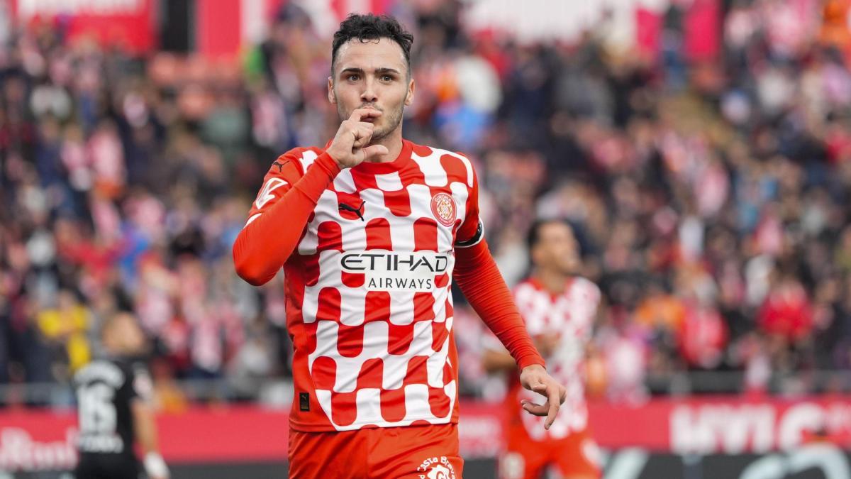 Calciomercato Juventus, per la fascia si pensa non solo a Molina: sondato Zhegrova