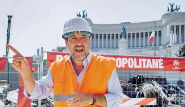 Commissione vaccinazione, «al ministero qualcosa non va». Salvini all’attacco di Schillaci