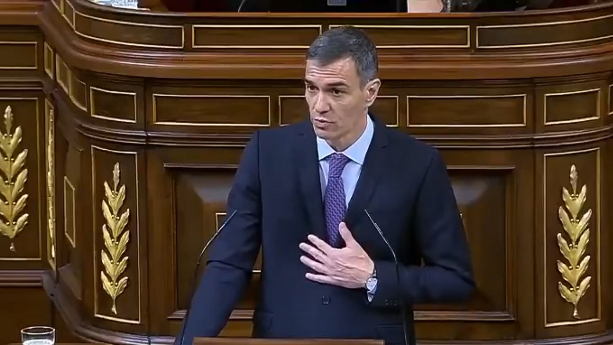 Spagna, settimane incandescenti per Pedro Sánchez e signora: lui fischiato e lei indagata per appropriazione indebita di fondi pubblici e corruzione