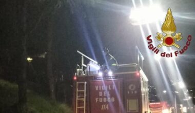 Nubifragio a Roma, oltre 200 interventi dei vigili del fuoco: allagate le stazioni metro di Cinecittà e Battistini