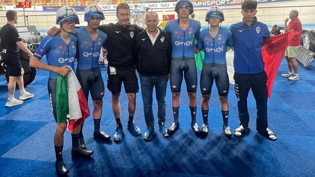 Mondiali jr su pista, il quartetto azzurro è d’oro