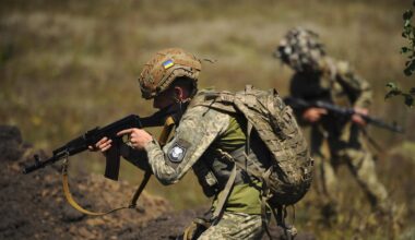 Ucraina, ondata di incursioni oltre ai colpi dal cielo. Così ora l’Armata di Putin «allarga» gli attacchi