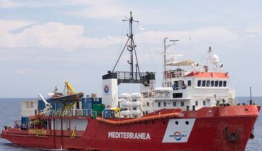 Mediterranea ong sottoposta a fermo: la nave aveva «disobbedito» agli ordini del Viminale 25 ago 2025