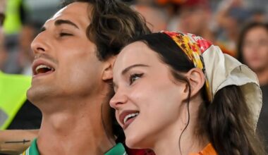 Damiano David e Dove Cameron star all'Olimpico: innamorati ma inavvicinabili. Ammiratrici deluse bloccate dalle body guard