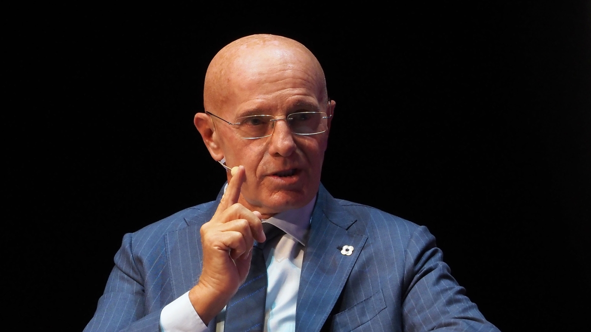 Arrigo Sacchi, danneggiata la casa a Milano Marittima dal nubifragio: «Sono fortunato a essere vivo»