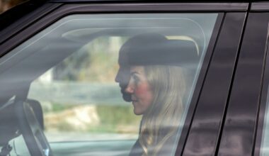 Kate Middleton con i capelli biondi: il nuovo hair look della principessa a Balmoral. Una scelta al di là delle tendenze