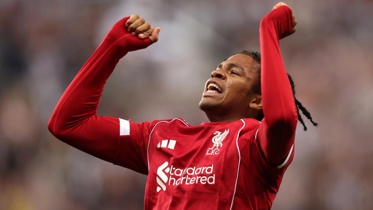 Liverpool, Ngumoha gol contro il Newcastle