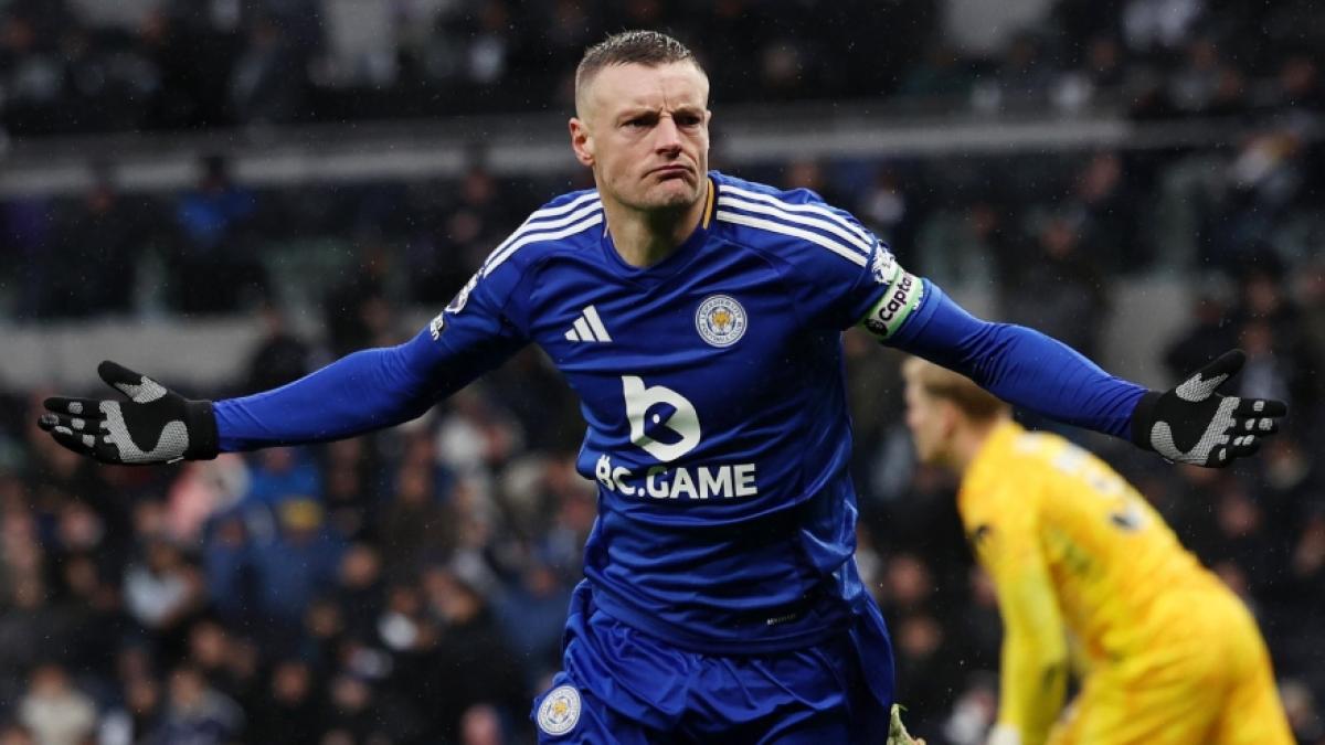 LIVE mercato: Vardy ha detto sì alla Cremonese. Stengs al Pisa, Cutrone al Parma - La Gazzetta dello Sport