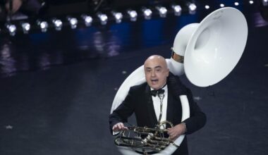 Paolo Cevoli: «A "Zelig" cercavano un cretino e mia moglie disse che ero perfetto. Troppi social? No, aiutano i comici giovani»