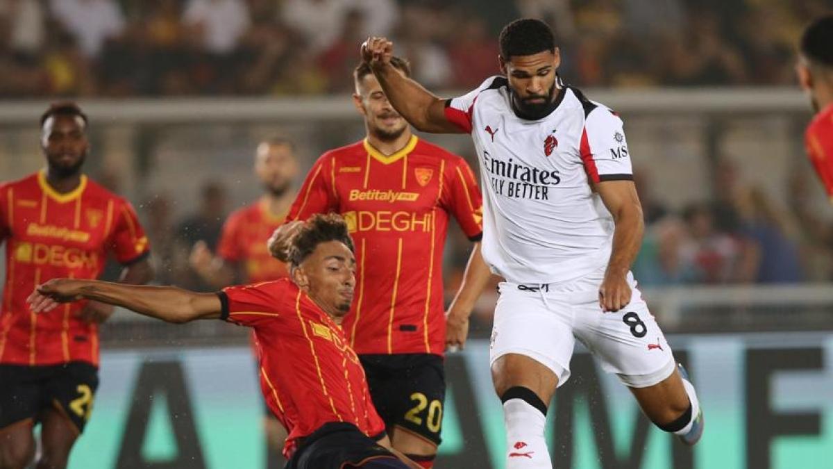 Lecce-Milan 0-2, Loftus-Cheek e Pulisic risollevano i rossoneri: due gol annullati