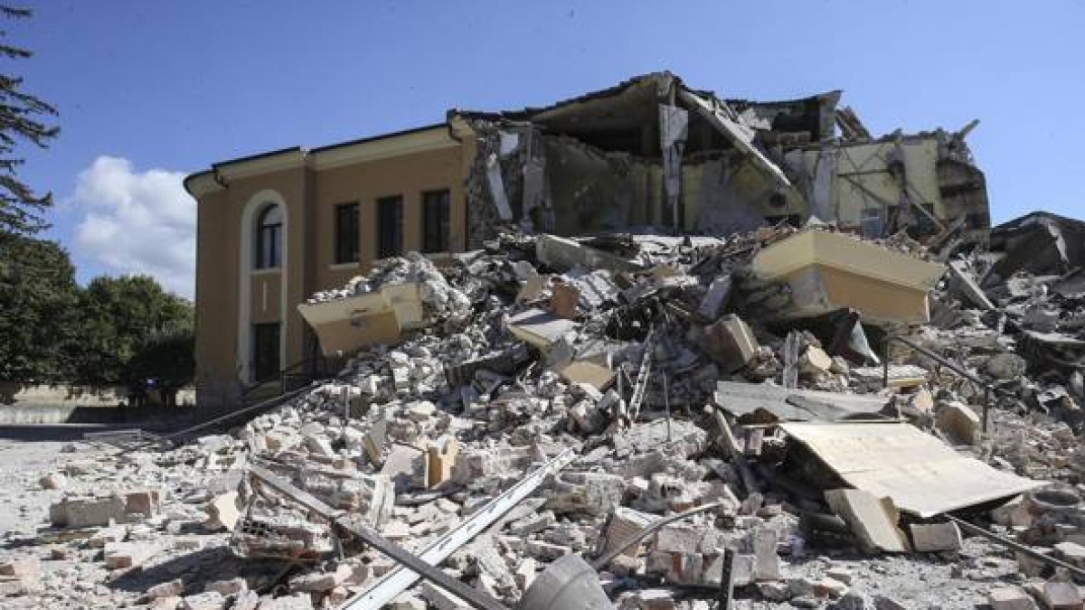 Scuola, in Italia nove edifici su dieci non sono in regola con le certificazioni di sicurezza: la denuncia del dossier di Tuttoscuola