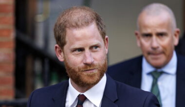 Harry torna a Londra, pronto a riabbracciare re Carlo - Notizie