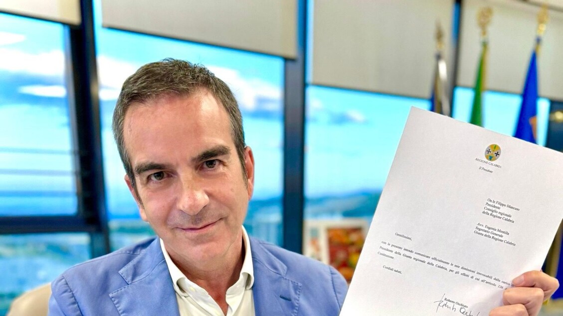 Occhiuto, ho firmato la lettera di dimissioni - Ultima ora