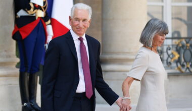 Parigi convoca l'ambasciatore Usa per le accuse a Macron, Washington lo difende - Europa