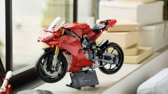 Ducati Panigale V4 S 2025 Lego Technic: pezzi, dimensioni, prezzo