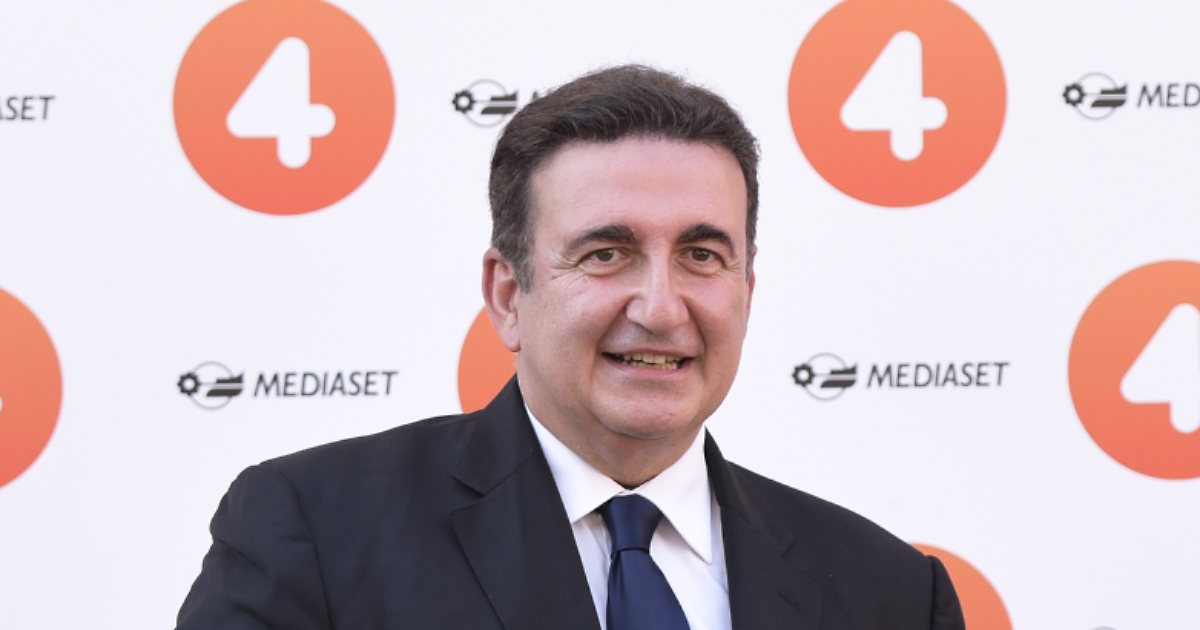 Freedom stasera non va in onda. Roberto Giacobbo: "Cambio di programma per onorare la memoria del grande Pippo Baudo"