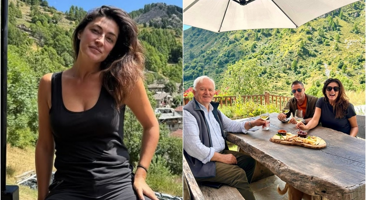 la prima foto di coppia durante la fuga romantica in montagna