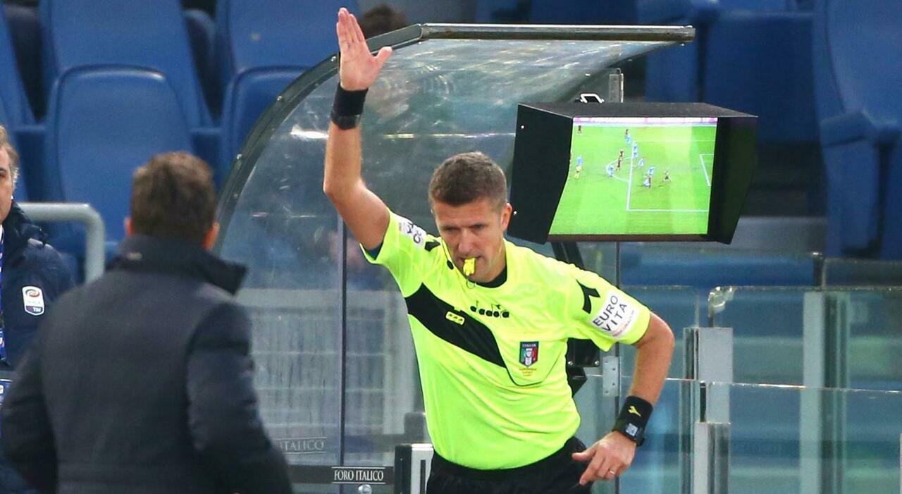 Var, arbitro spiegherà allo stadio (e in tv) le decisioni in tempo reale. In Serie A e B arriva l'announcement in campo