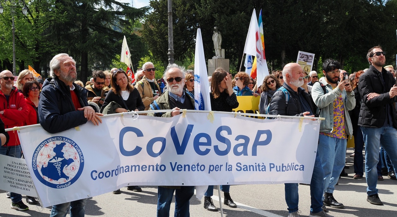 «Anziani e malati costretti a uscire dal quartiere per farsi visitare»