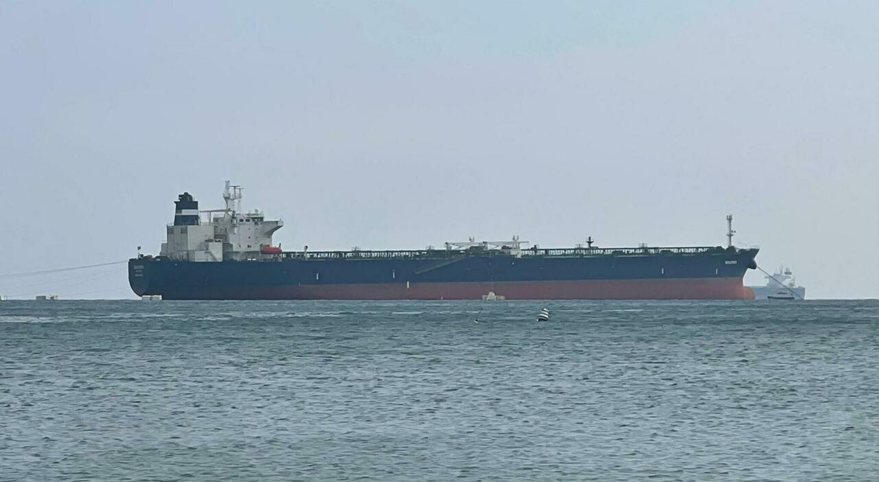 «La petroliera fa parte della flotta fantasma russa»