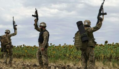 poderosa avanzata russa nel Donetsk