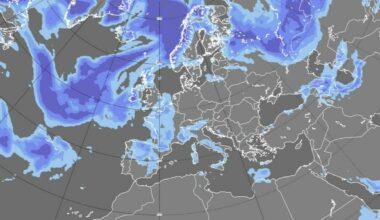 arrivano temporali, grandine e venti forti. Ma l'Italia è ancora nella morsa del caldo africano
