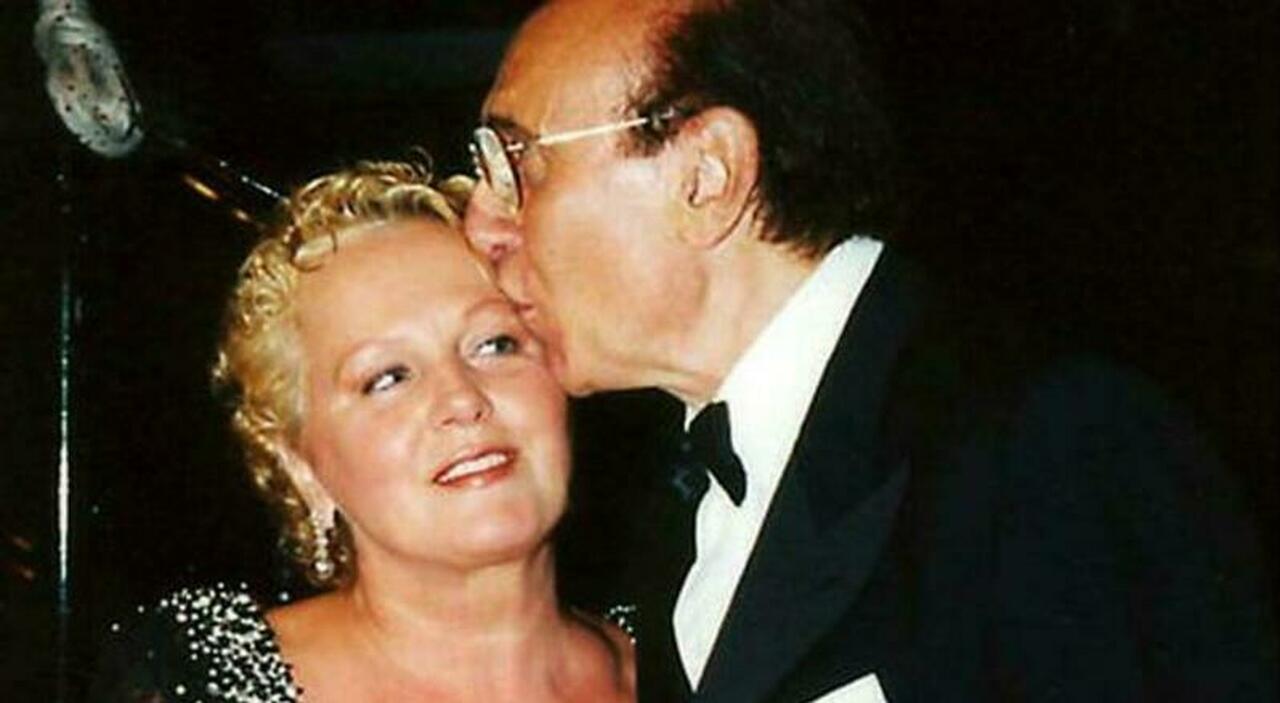 Pippo Baudo, tutti gli amori: il matrimonio con Angela Lippi, la storia con Katia Ricciarelli e il legame con Mirella Adinolfi - Leggo.it